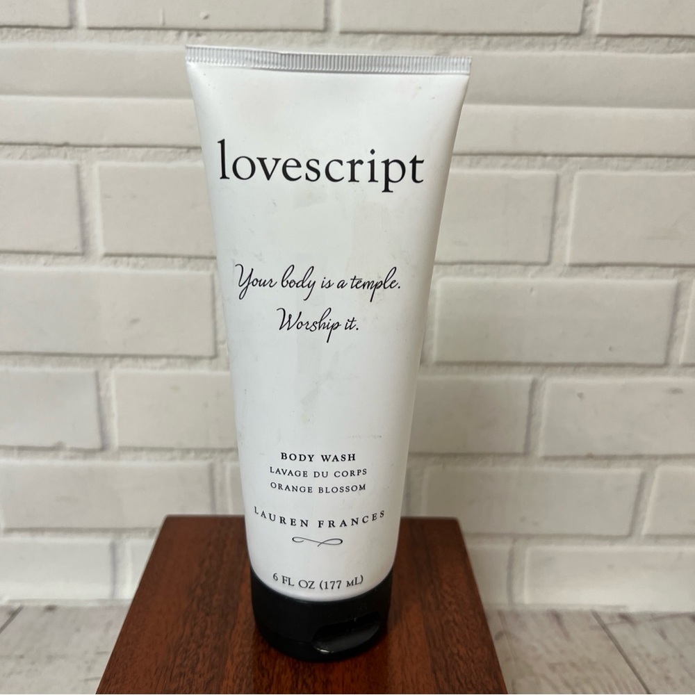 Lovescript Foaming Body Wash - Orange Blossom - 6 fl. oz. Sealed